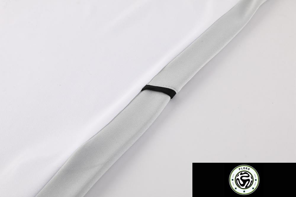 72f9579cbd372c4e.jpg