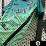 e135cfb37407ed80.jpg