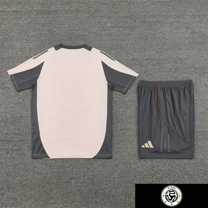 4764124d7dafafc2.jpg