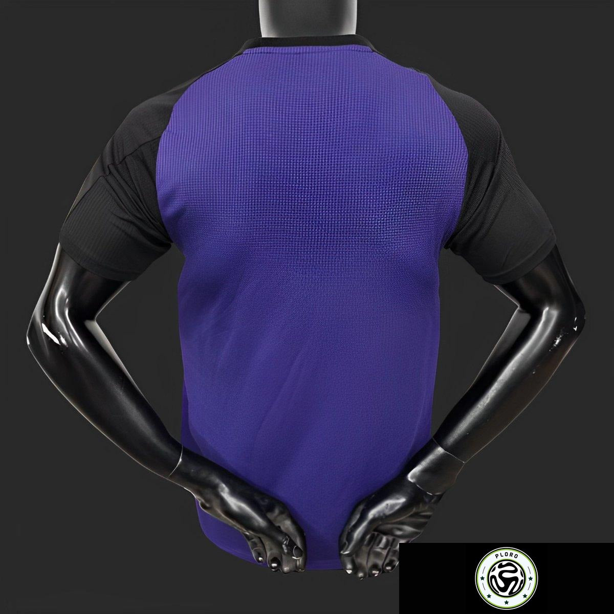 e82cb8b7f693e4386306f1b8.jpg