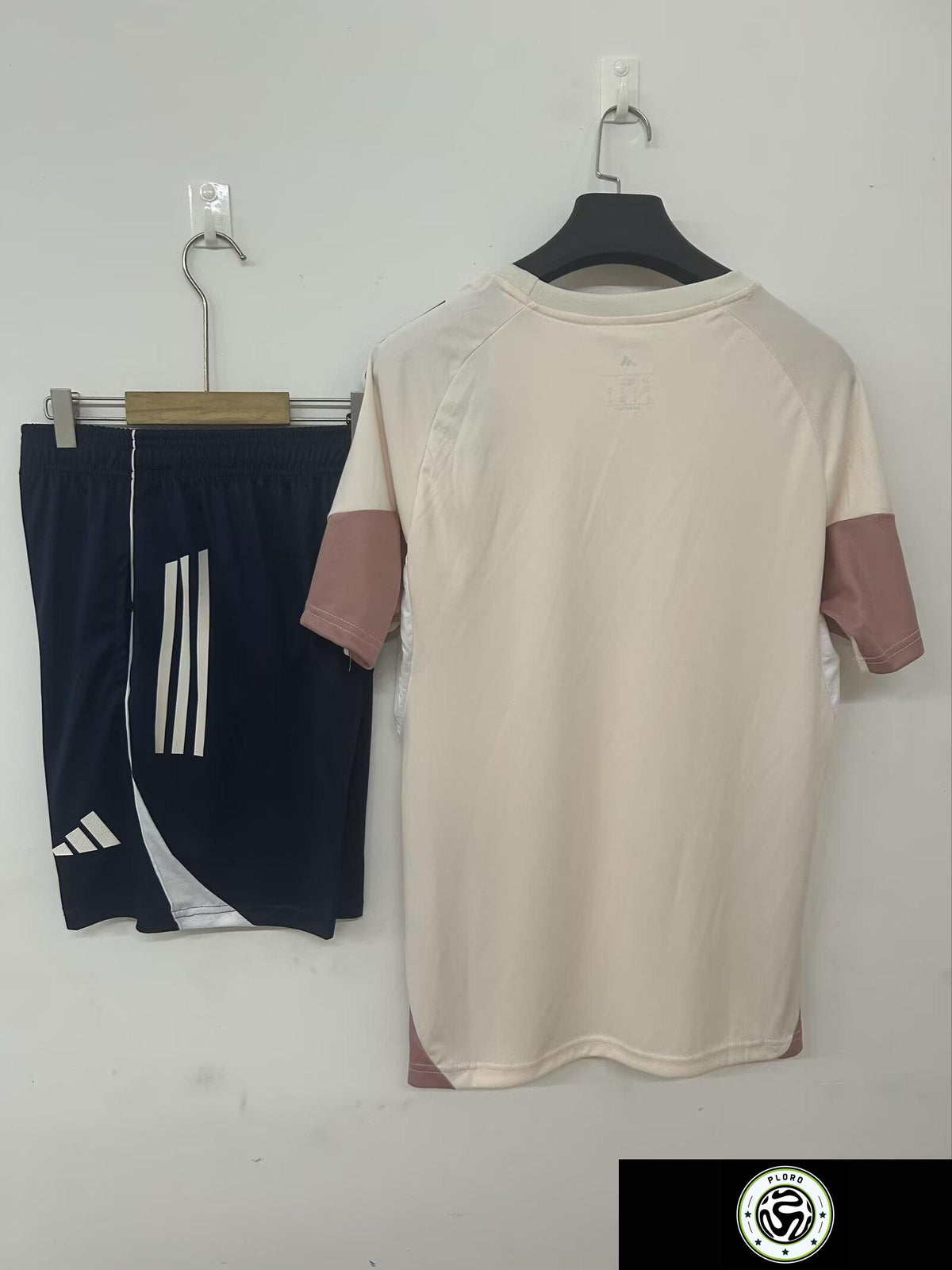843c6a07a74c178f.jpg