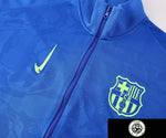 7182b02f69135bff.jpg