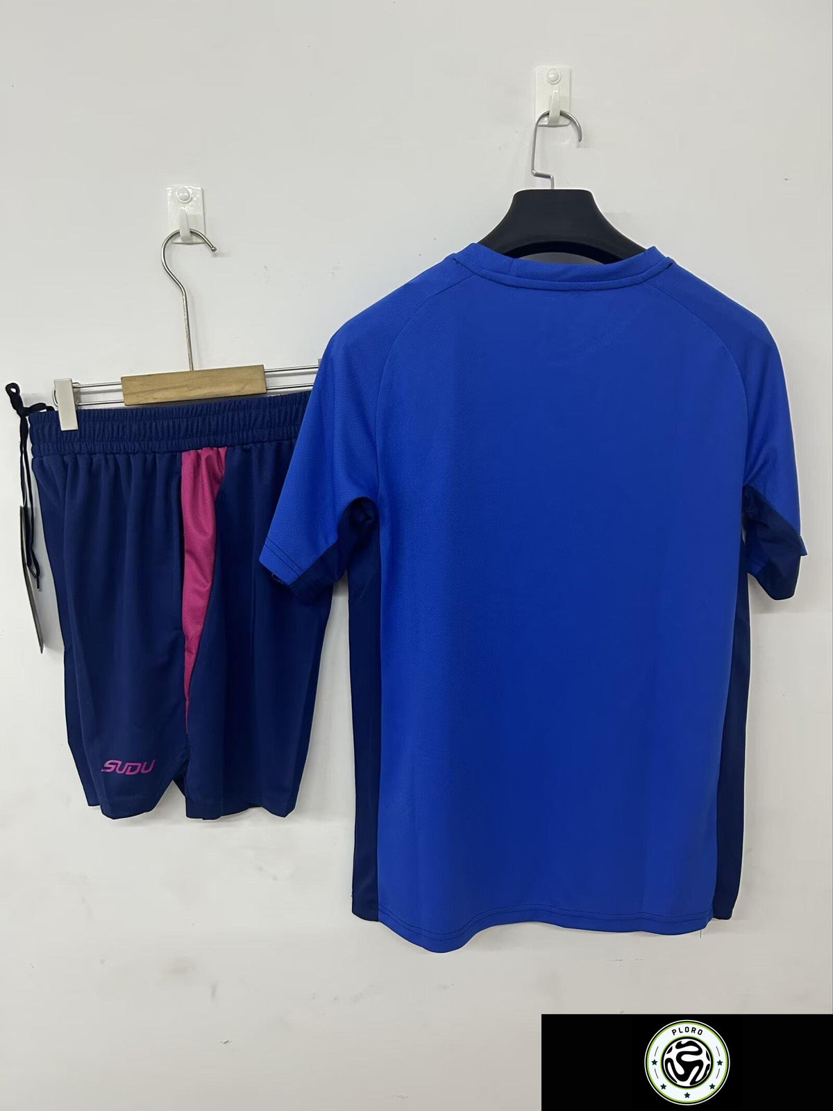 922f1e5410800e47.jpg