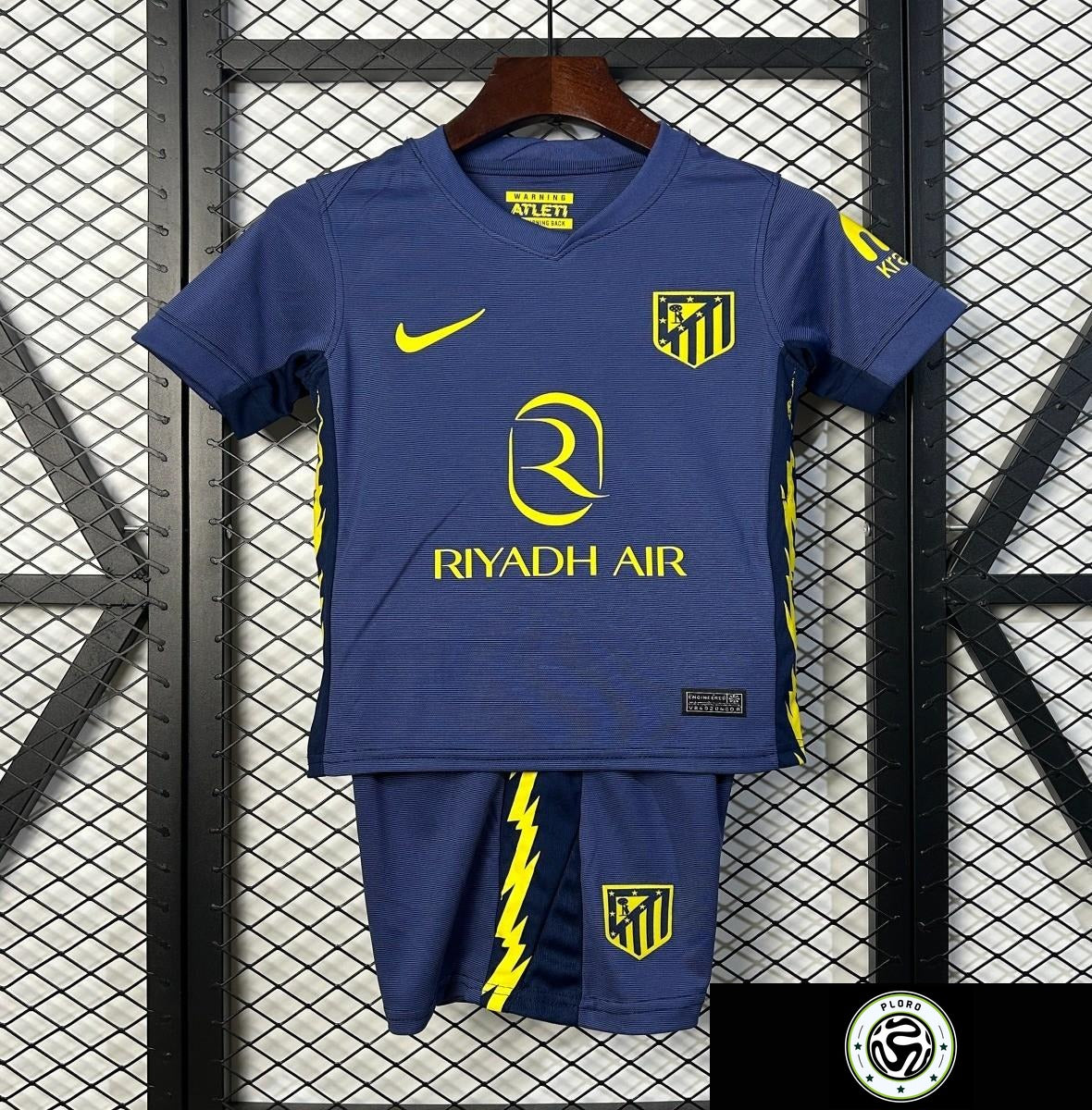 fc949ebf4dc27b63b9326ff1.jpg