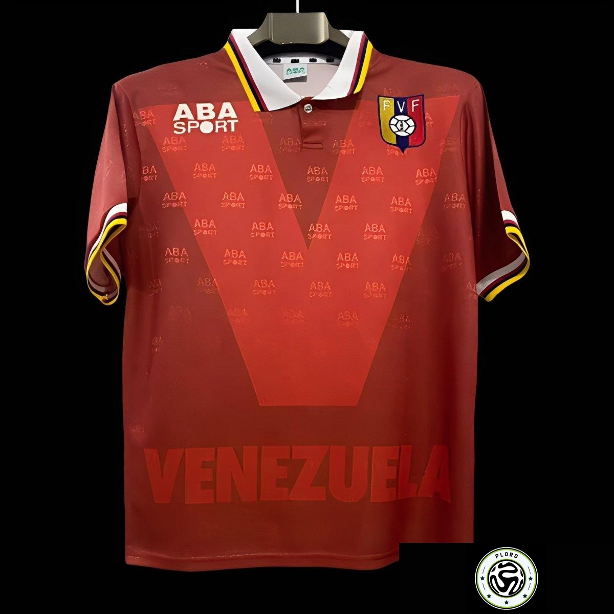 5de4516ee955f9449efaf695.jpg