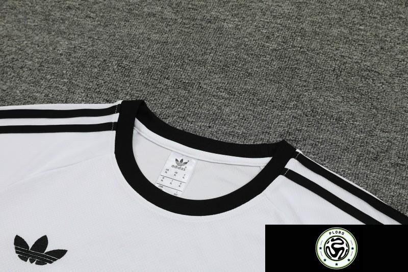 81c24de4c9aed1cc.jpg