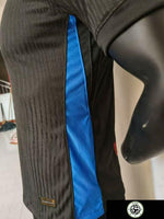 6167d893bd9ec24cd2b89268.jpg