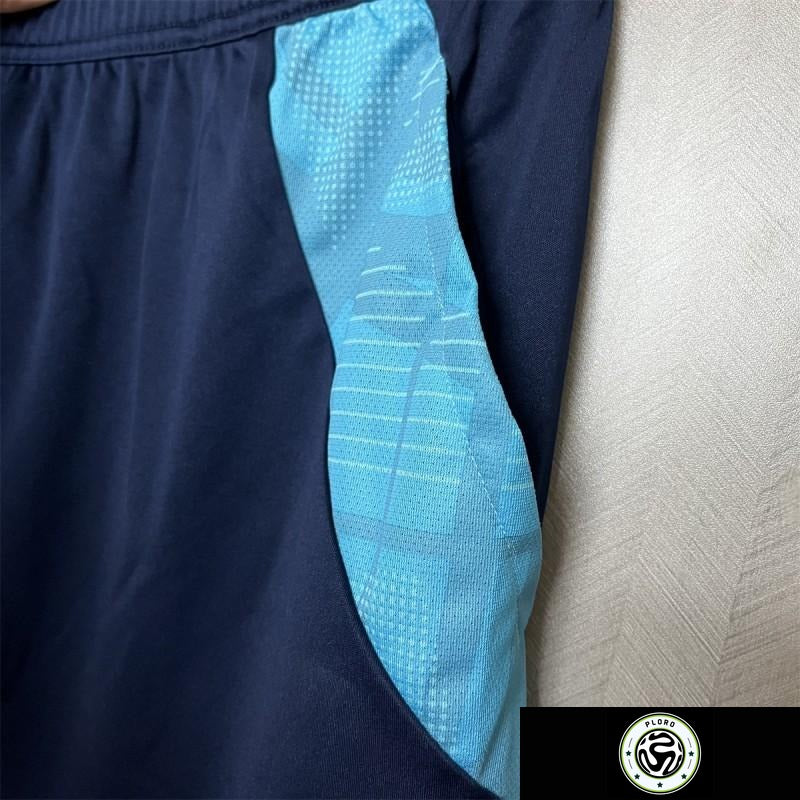 00f3fd488fb12563.jpg